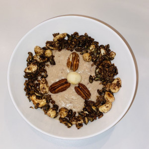 Kokos-amandelyoghurt met granola