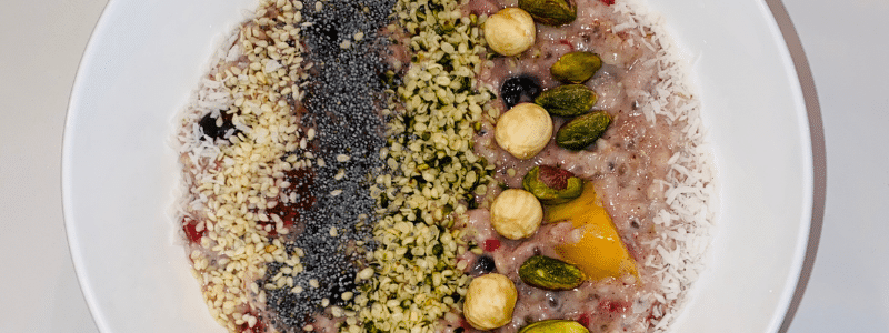 Overnight oats met fruit noten en zaden