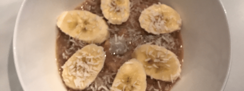 Warm choco amandel vezel ontbijt