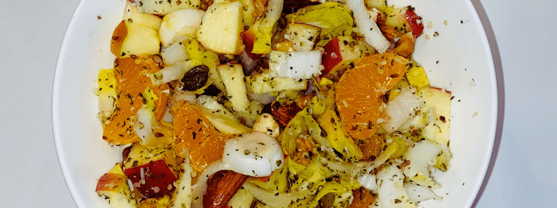 Witlofsalade met mandarijn en appel