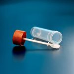 Ontlastingsmonster in een testbuisje